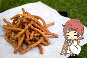 <span class="orangebld">シナモン味</span><br /> シナモンの香りが口いっぱいに広がり優しい甘さ。 大人の女性がハマる、人気No１